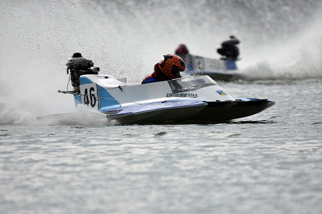 锋线之间的 锋线之间的